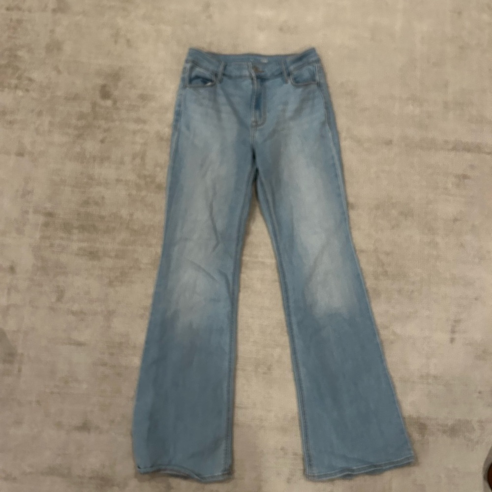 Old Navy light wash blue High Rise Flare Jeans, size 2